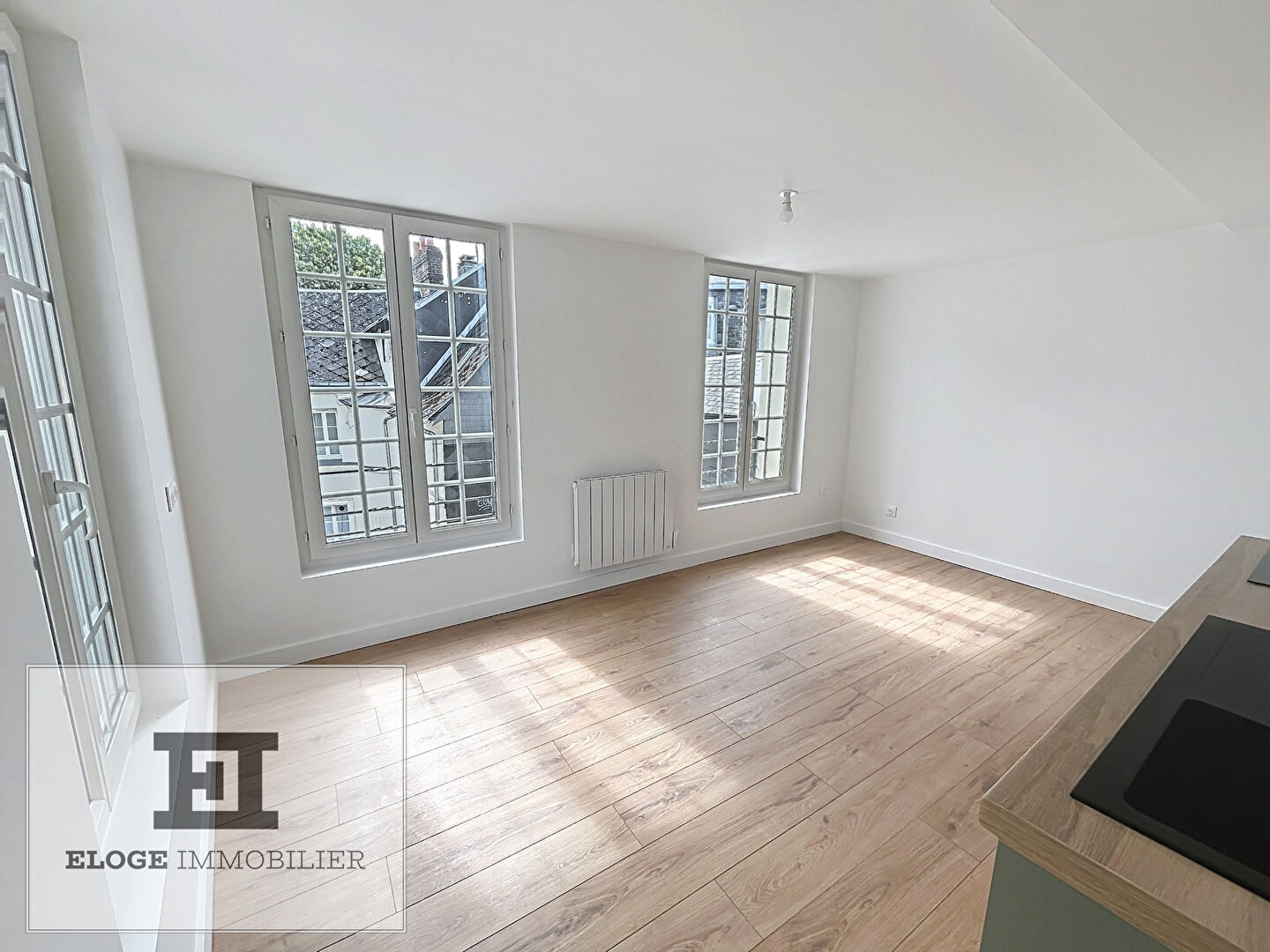 Appartement F1bis de 27m² entièrement rénové - Rouen droite - Secteur Place Beauvoisine
