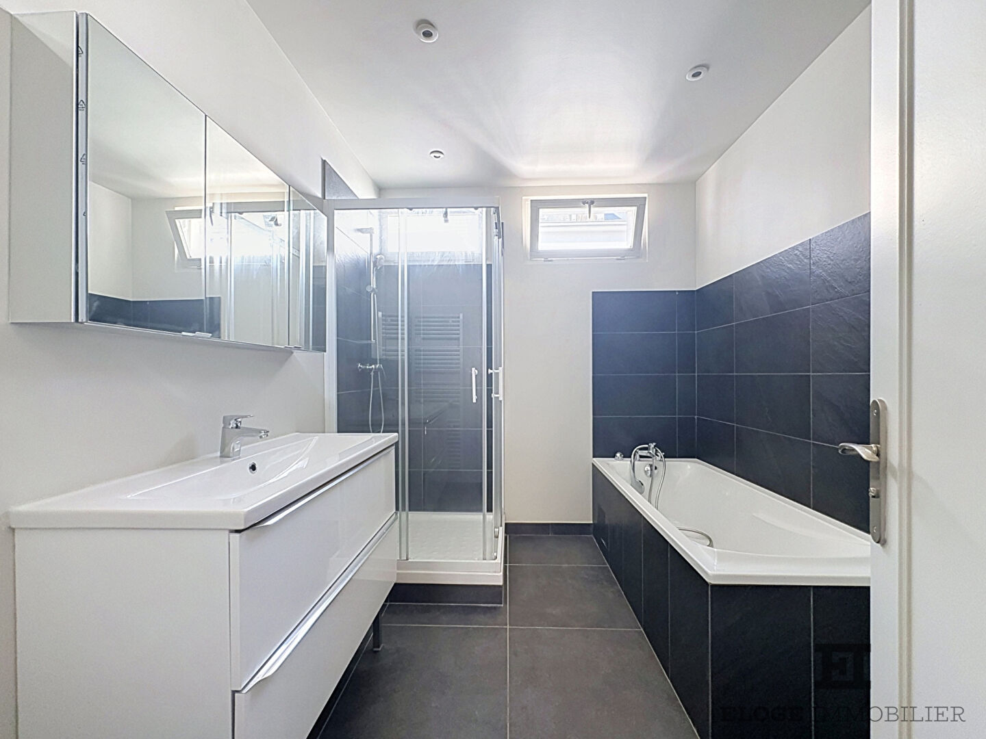 Appartement de 116 m2 sur la place du vieux marché - Ascenseur