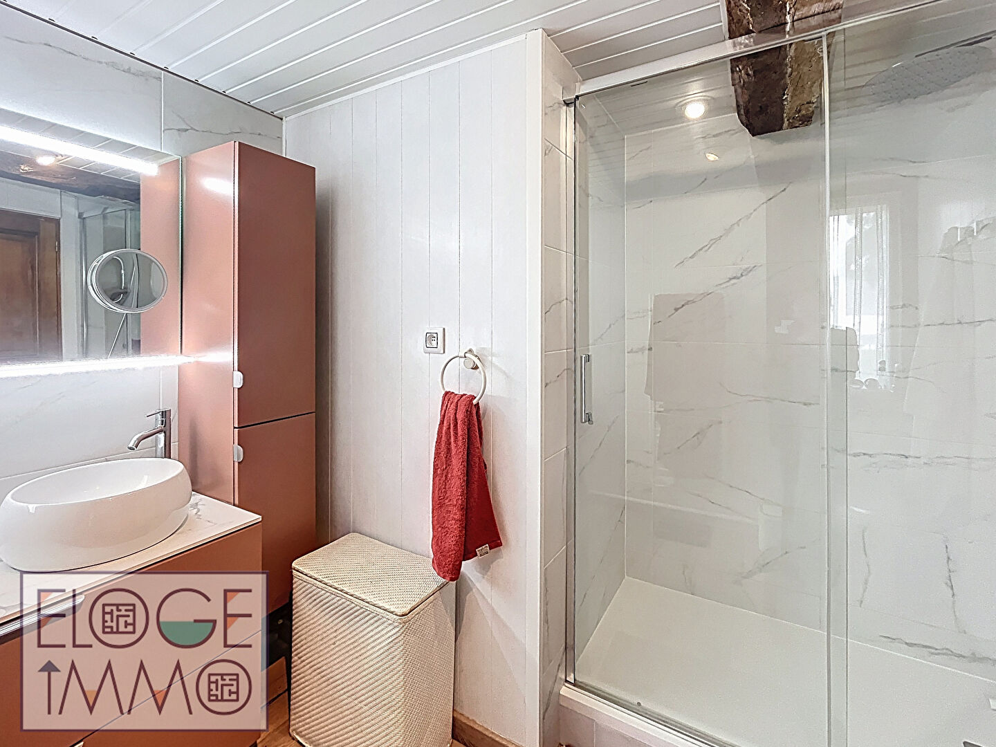 Ensemble Immobilier composé de 2 maisons sur 4200 m2 de terrain