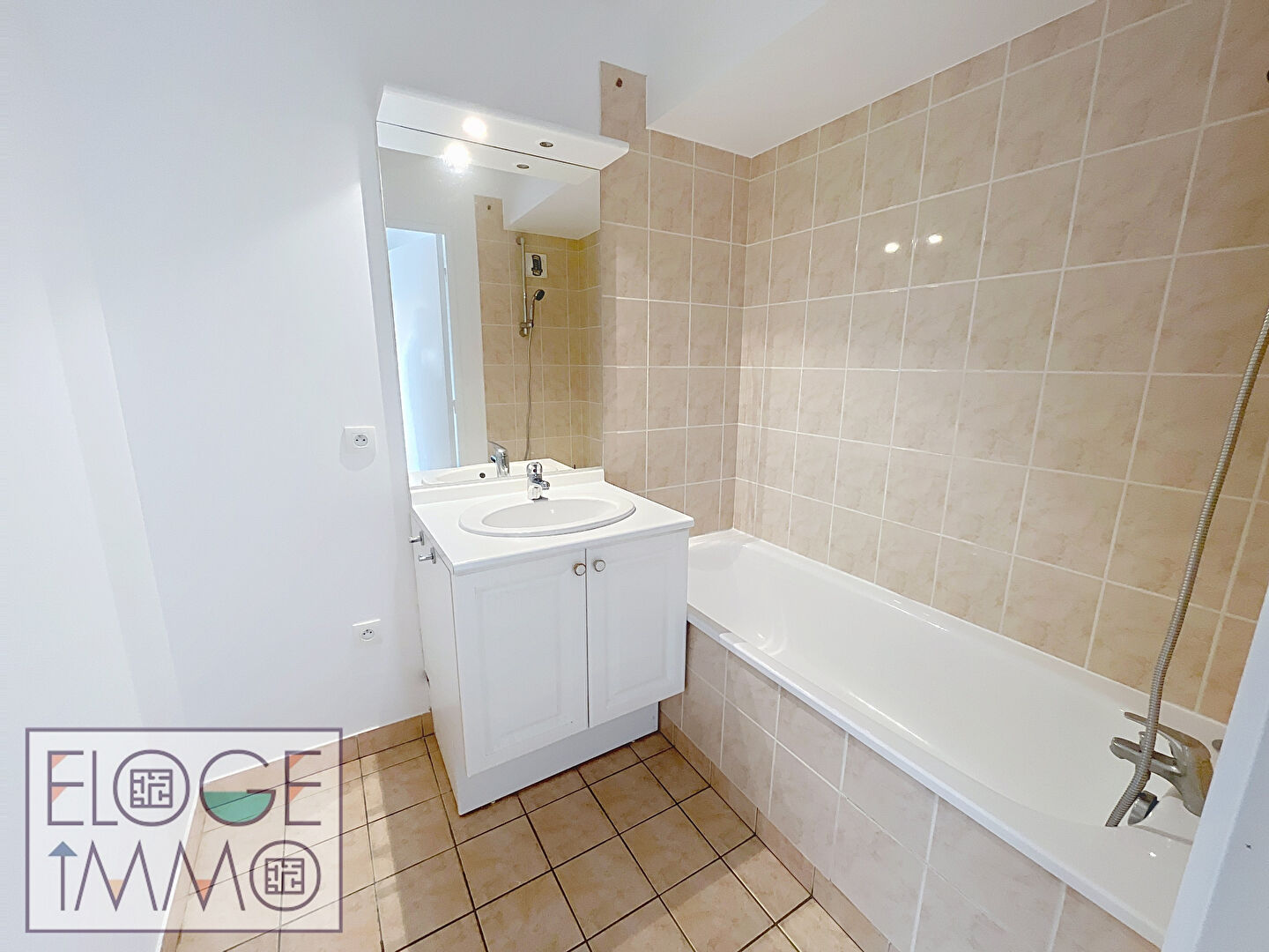 Appartement 3 pièces de 60m² refait à neuf - Rouen gauche - Secteur Saint Sever