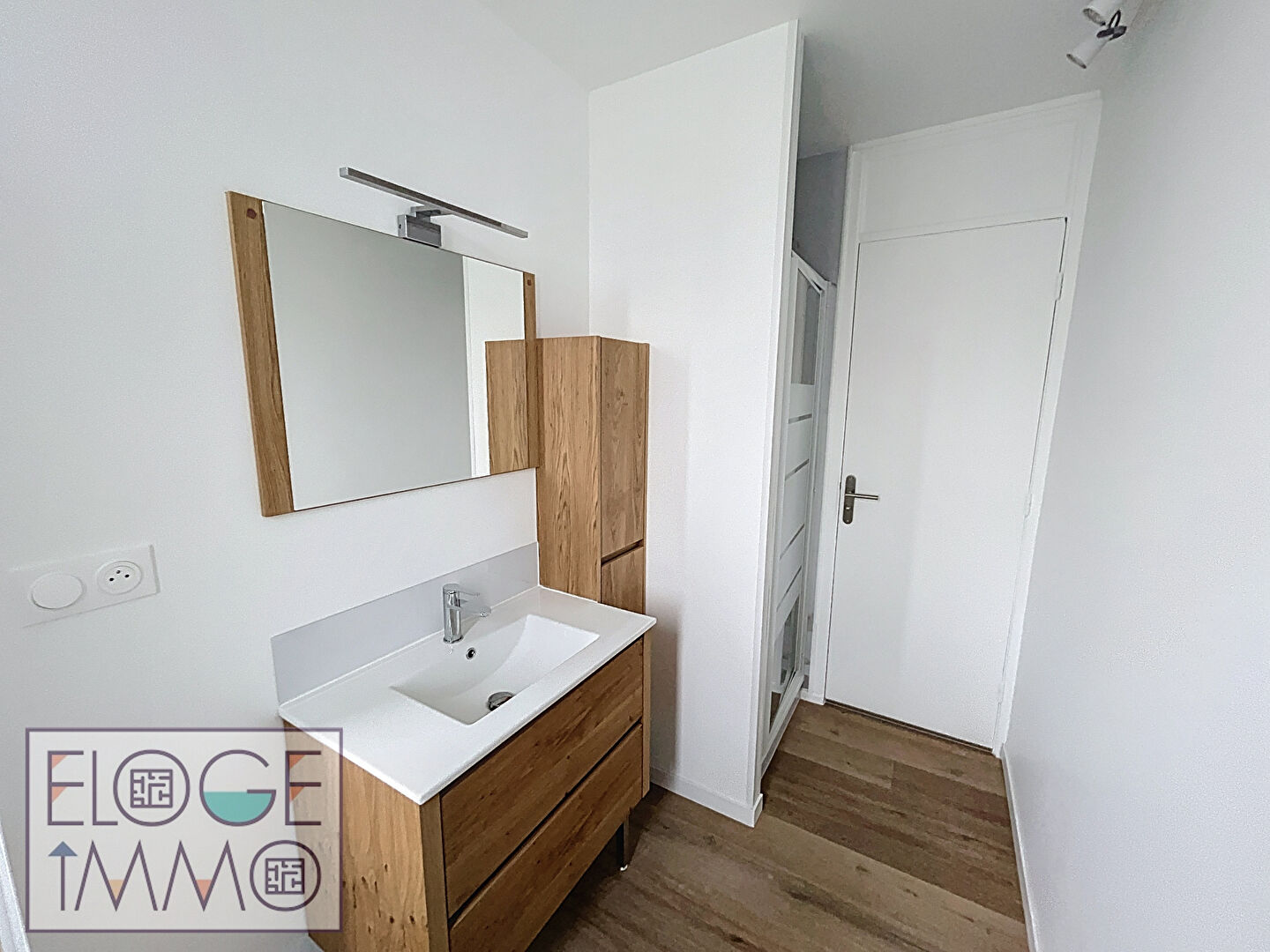 Appartement 3 pièces de 62m² entièrement rénové - Bihorel - Secteur Tamarelle