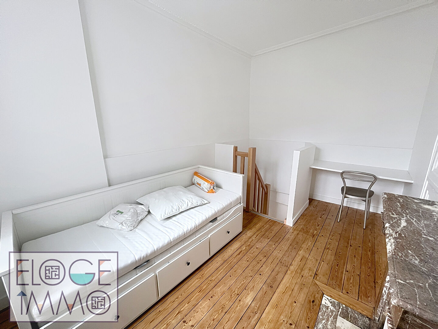 Appartement F1bis meublé refait à neuf de 21m² en duplex - Rouen droite - Secteur Place cauchoise / Vieux Marché