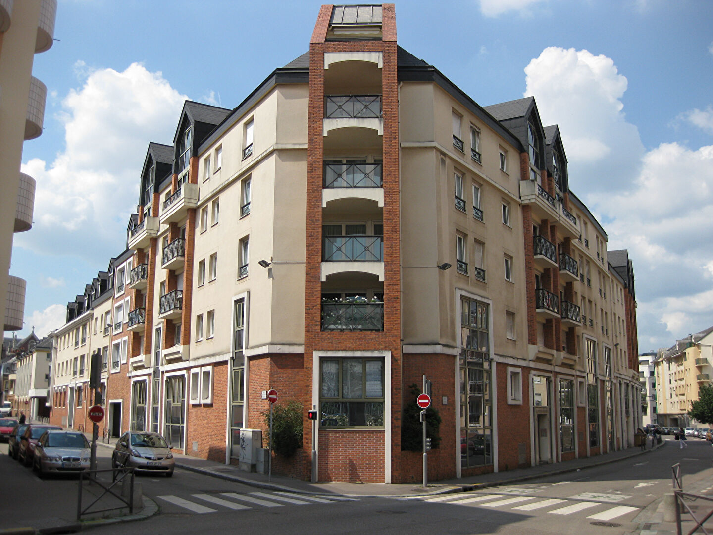 Appartement 3 pièces de 77m² avec parking - Rouen Gauche - Secteur Saint Sever