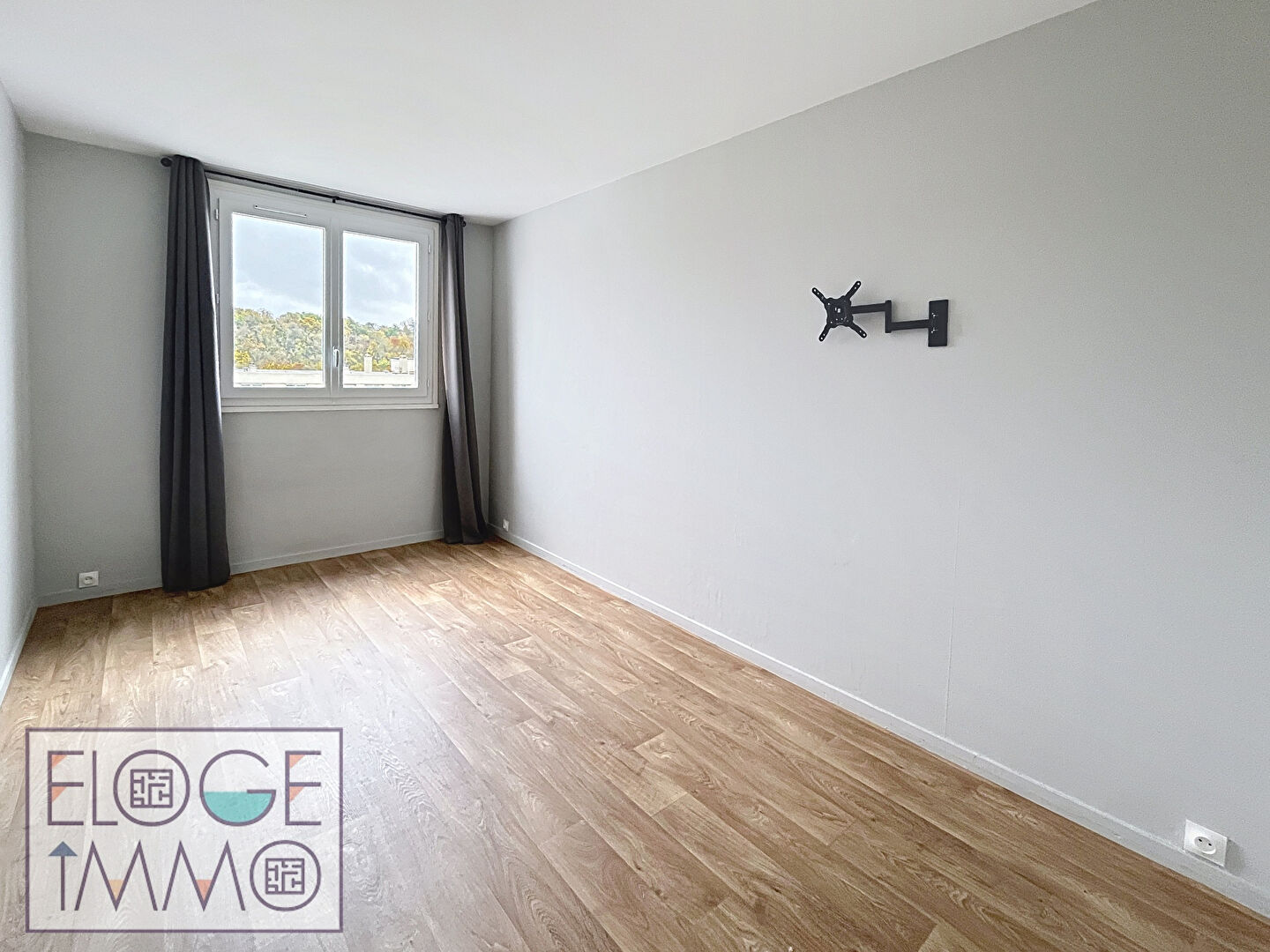 Appartement 4 pièces de 70.89m²  - Rouen Droite - Secteur Vallon Suisse - Résidence Beauregard