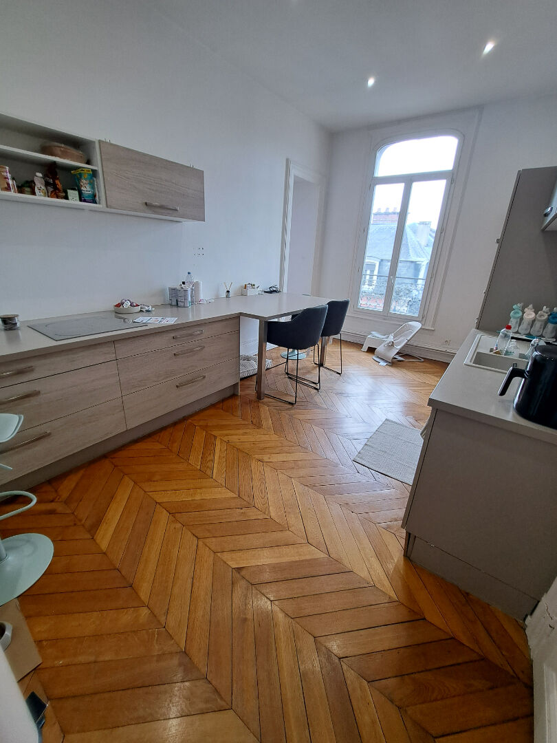Appartement bourgeois 172m2
