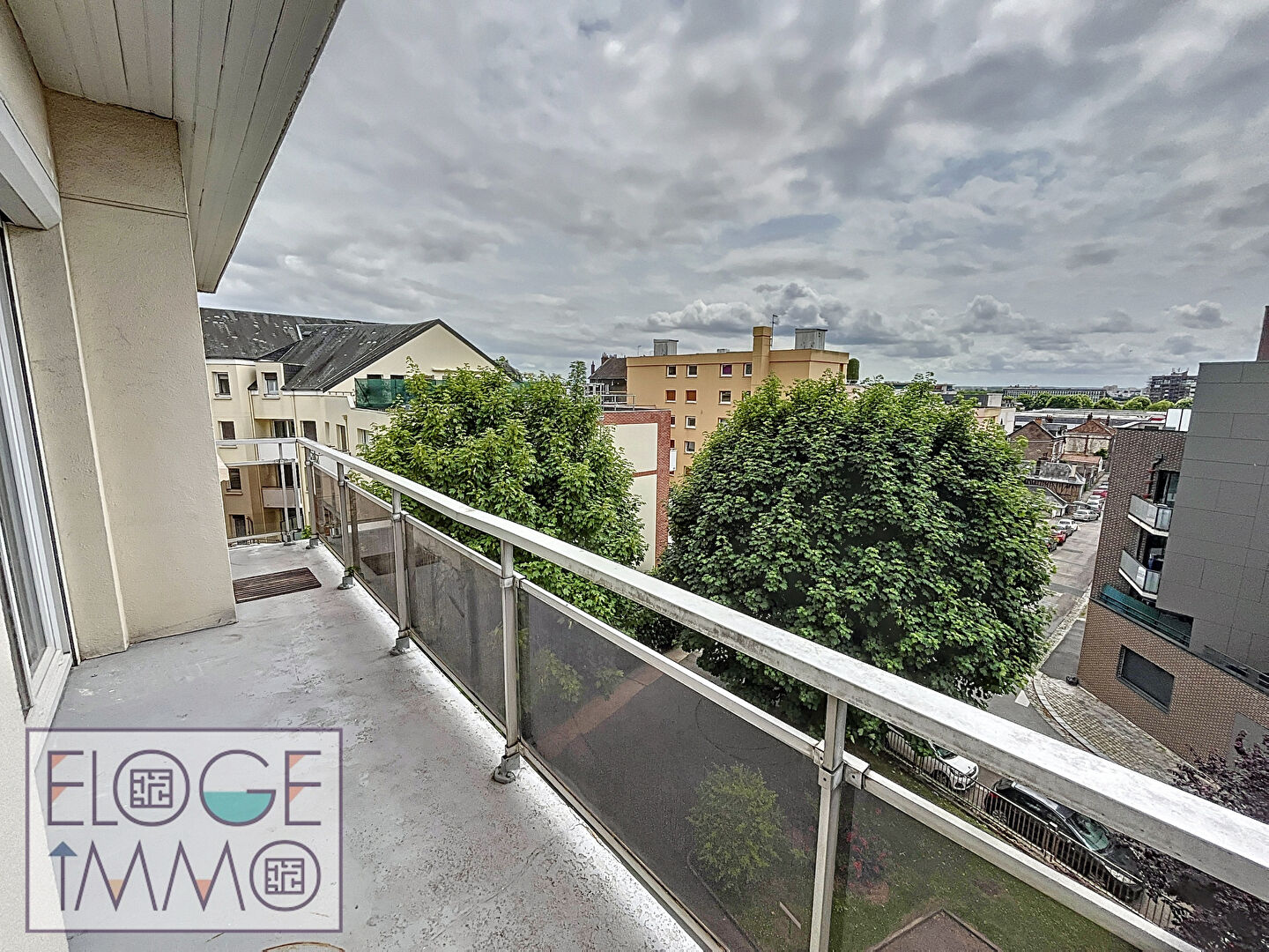 Appartement 3 pièces de 80m²  entièrement rénové - Rouen droite - Secteur Nouvelle Préfecture