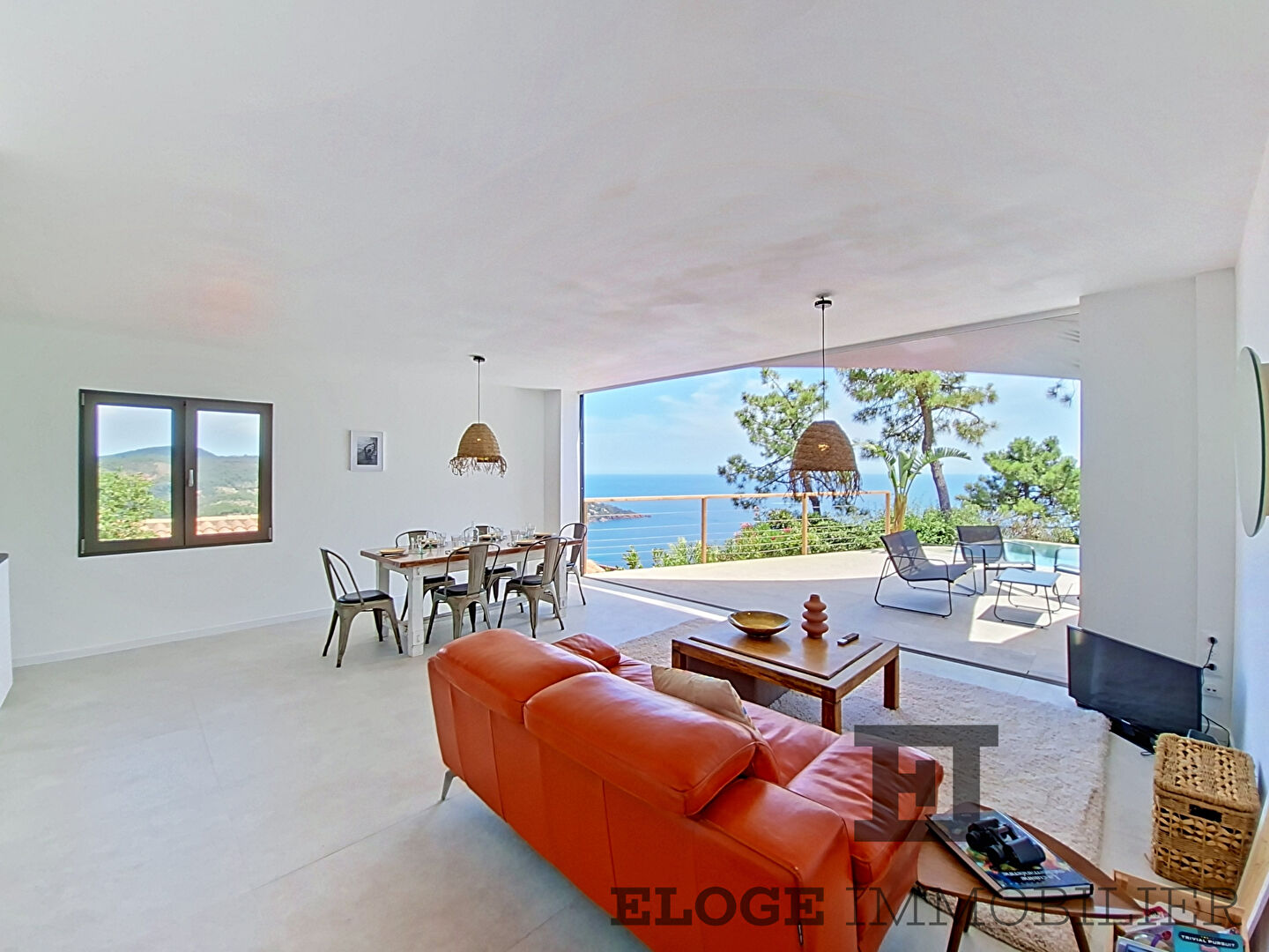 Villa d'exception avec vue mer panoramique  : Théoule-sur-Mer, Hameau de Miramar