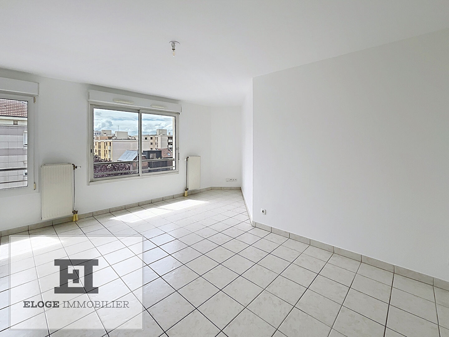 Appartement 2 pièces de 42m² entièrement repeint avec parking - Rouen gauche - Secteur Clinique Mathilde