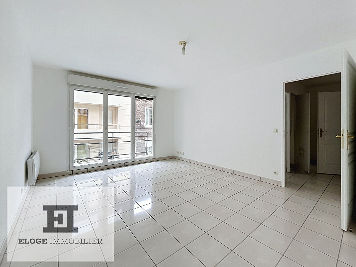 Appartement 2 pièces de 47m² entièrement repeint avec balcon et parking - Rouen rive gauche - Secteur St Sever