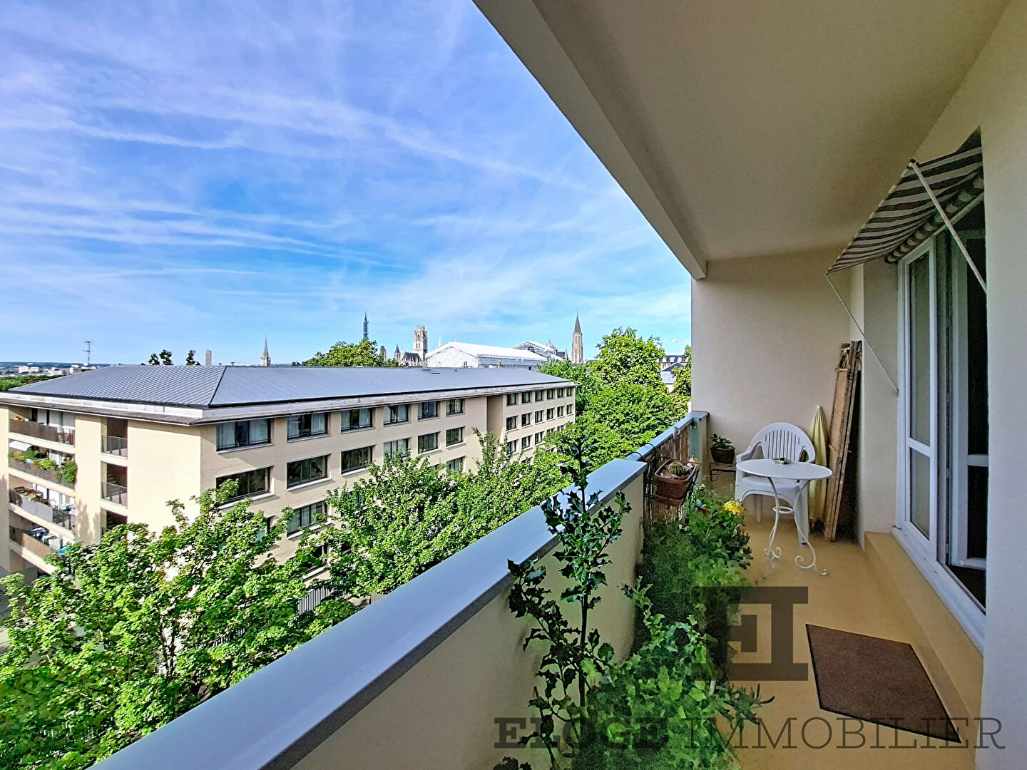 Appartement Rouen conservatoire t4 avec balcon ascenseur et 2 stationnements