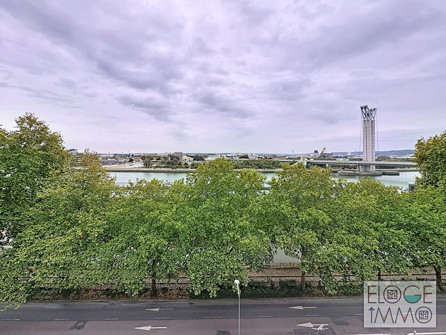 Appartement Rouen docks t4 contemporain avec grande terrasse couverte