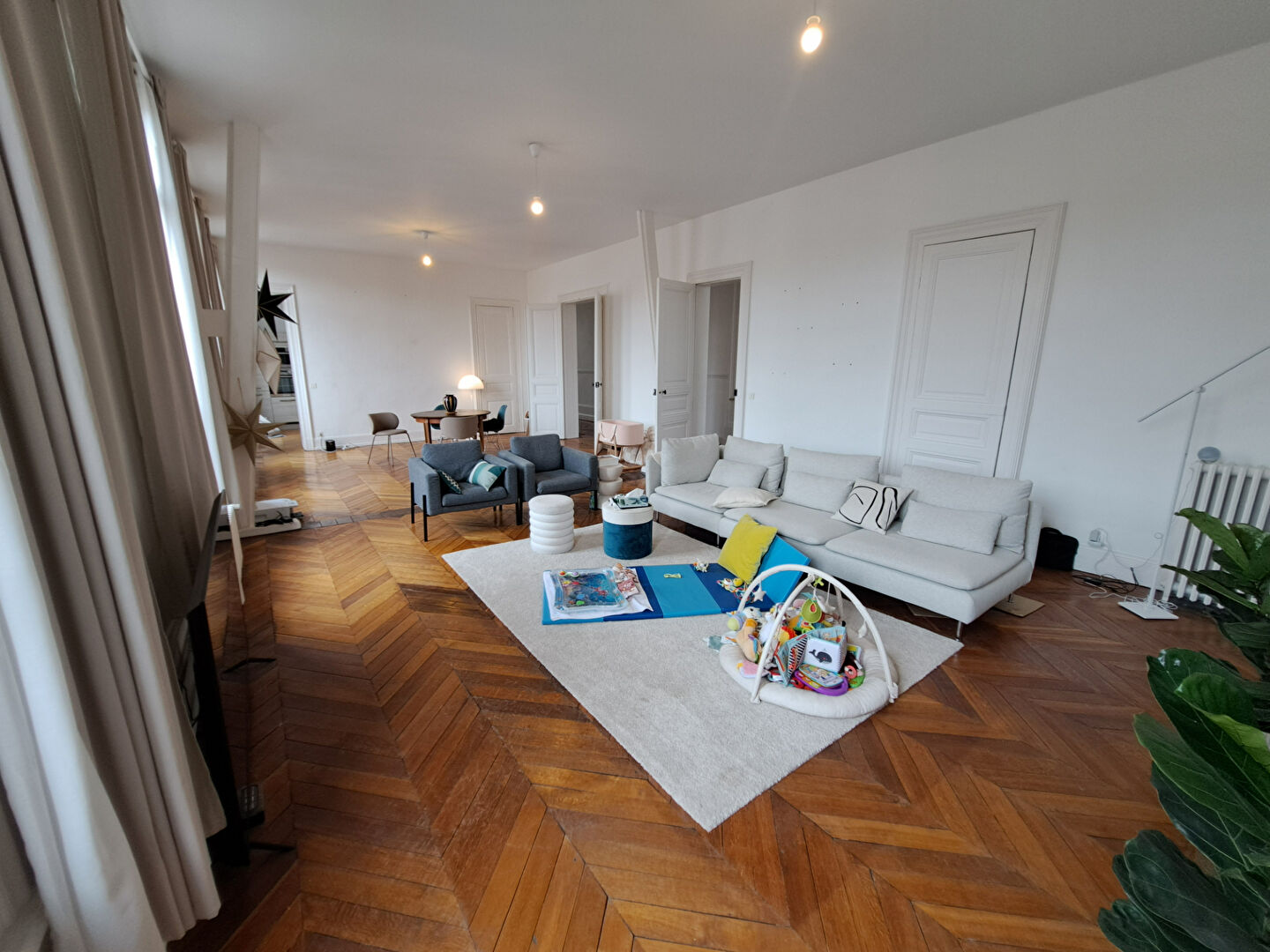 Appartement bourgeois 172m2