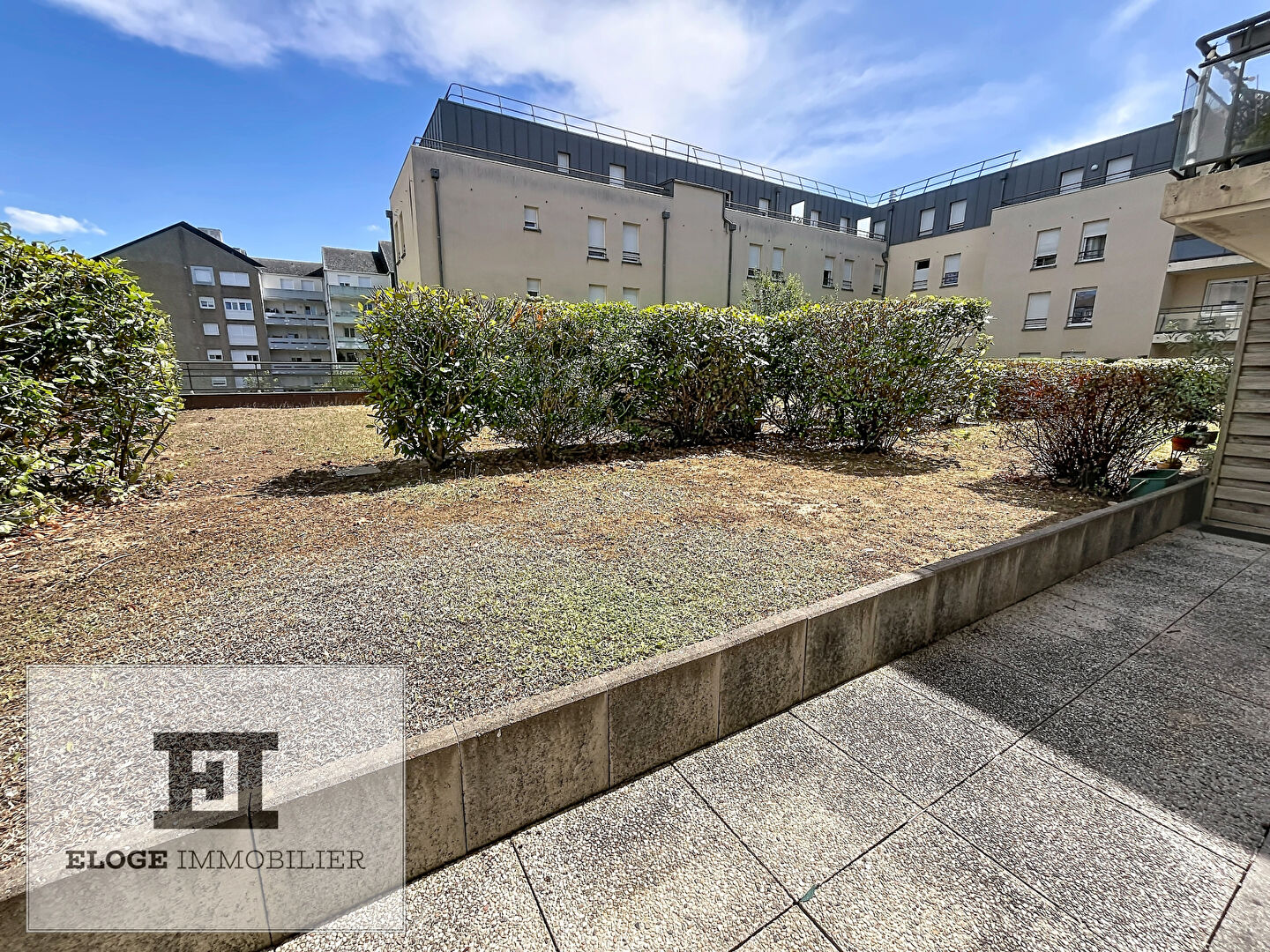 Appartement 2 pièces de 42m² avec terrasse et parking - Rouen gauche - Secteur Clinique Mathilde