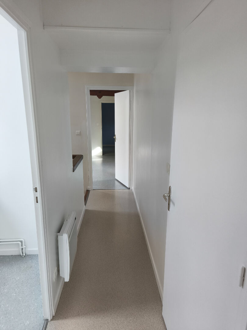 Appartement 3 pièces de 63m² - CLERES - Hypercentre