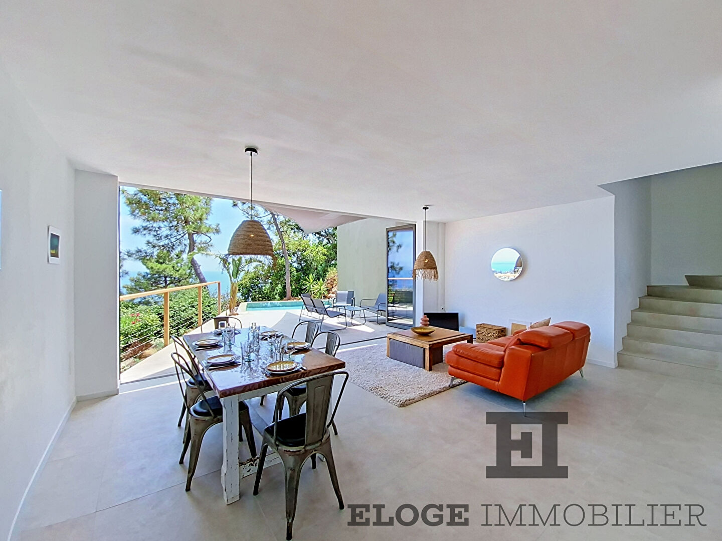 Villa d'exception avec vue mer panoramique  : Théoule-sur-Mer, Hameau de Miramar