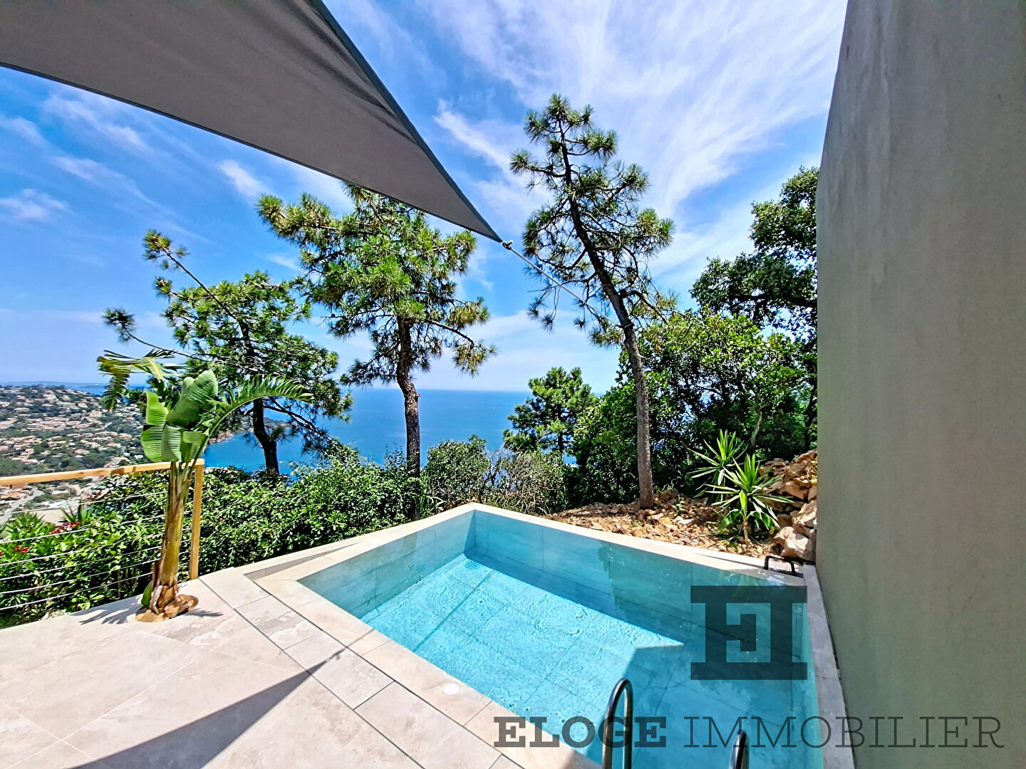 Villa d'exception avec vue mer panoramique  : Théoule-sur-Mer, Hameau de Miramar