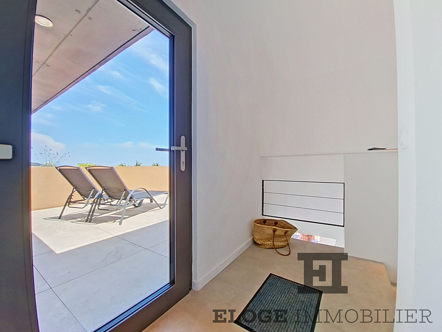 Villa d'exception avec vue mer panoramique  : Théoule-sur-Mer, Hameau de Miramar