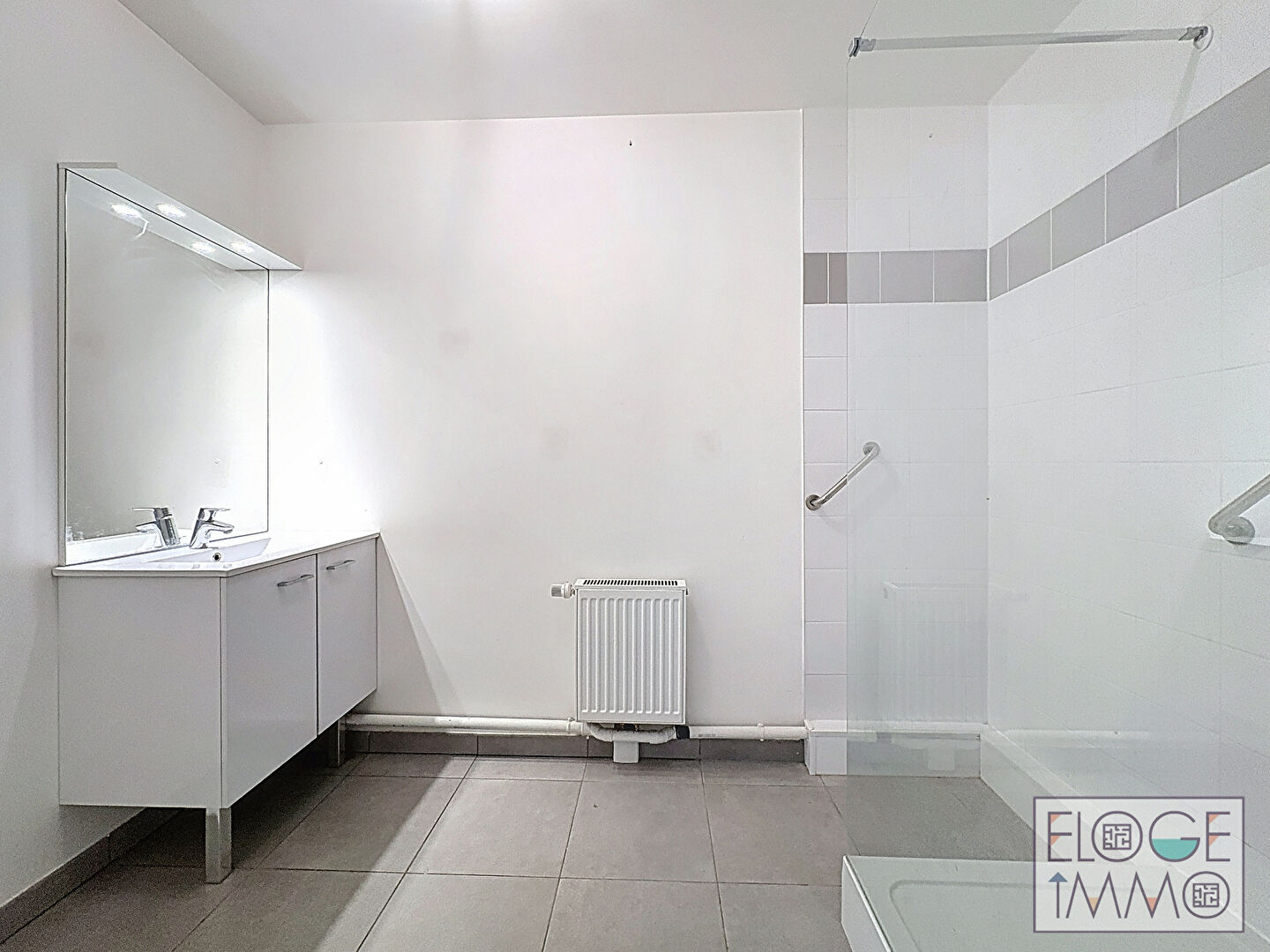 Appartement Rouen docks t4 contemporain avec grande terrasse couverte