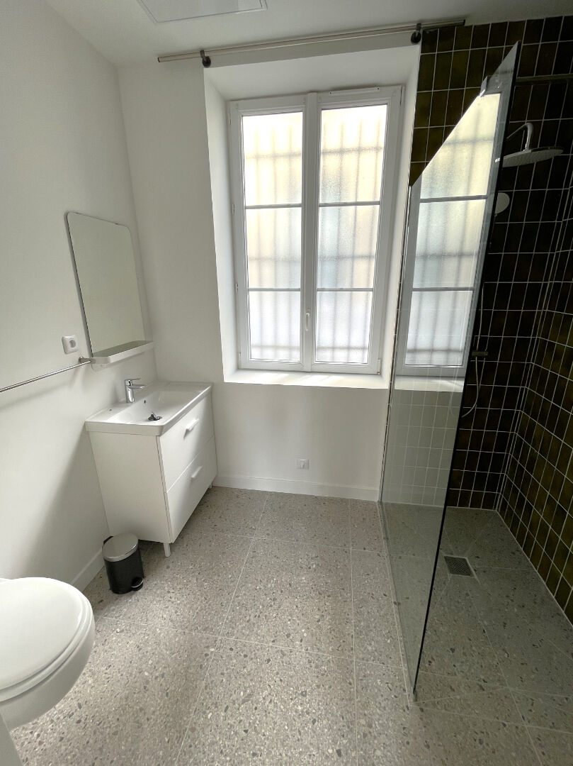 Appartement 2 pièces meublé de 38m² récemment  refait à neuf - Rouen droite - Secteur Lycée Corneille