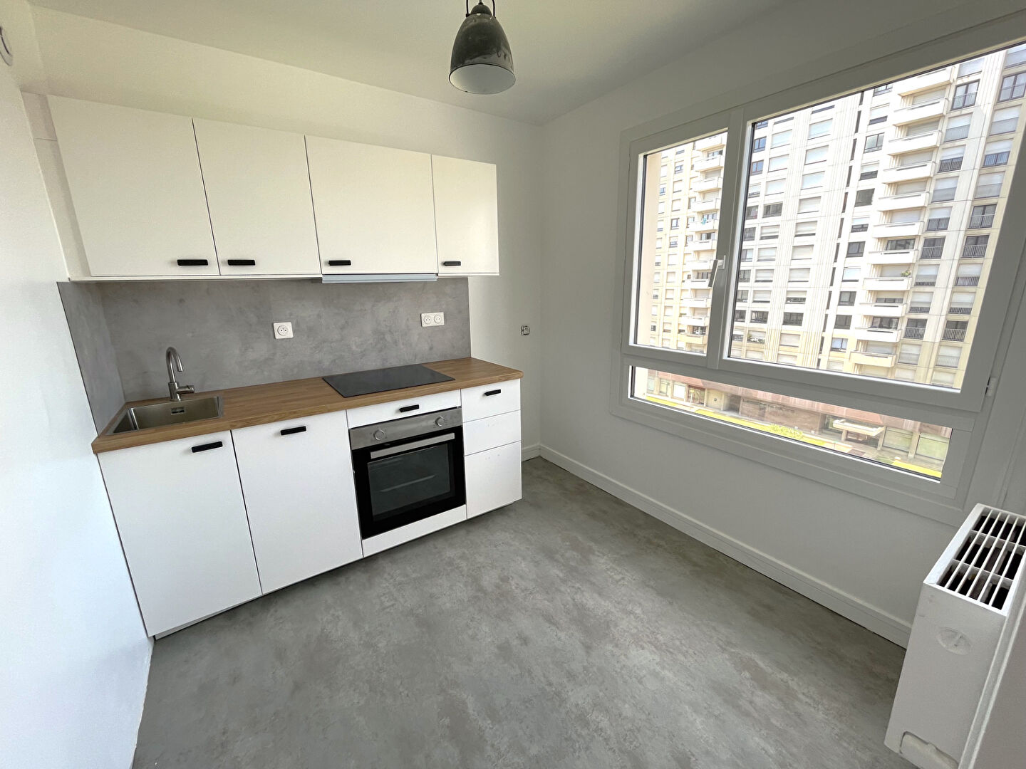 Appartement 2 pièces de 48m² en très bon état avec parking - Rouen Gauche - Secteur St Julien