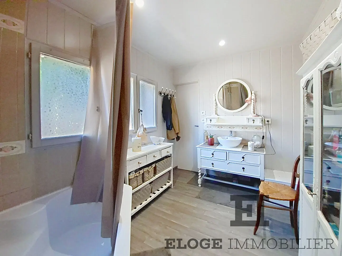 Authentique maison normande en briques 178 m² habitables à Vandrimare