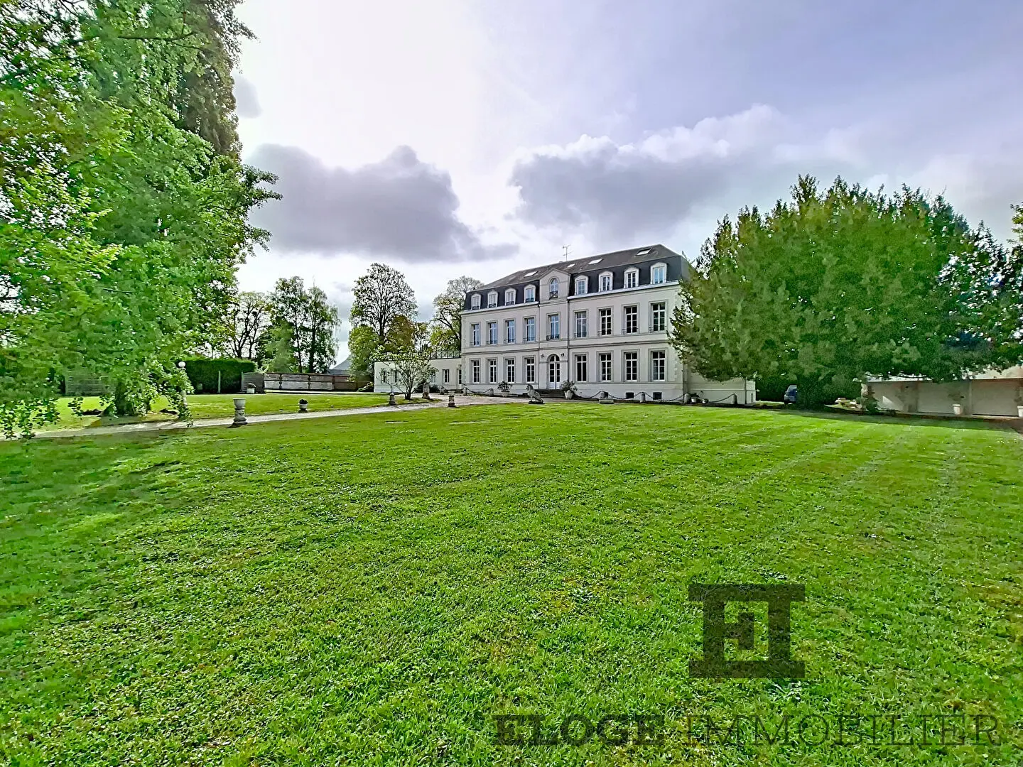 Appartement de Prestige dans une Maison Bourgeoise avec Parc Privé - Gouy