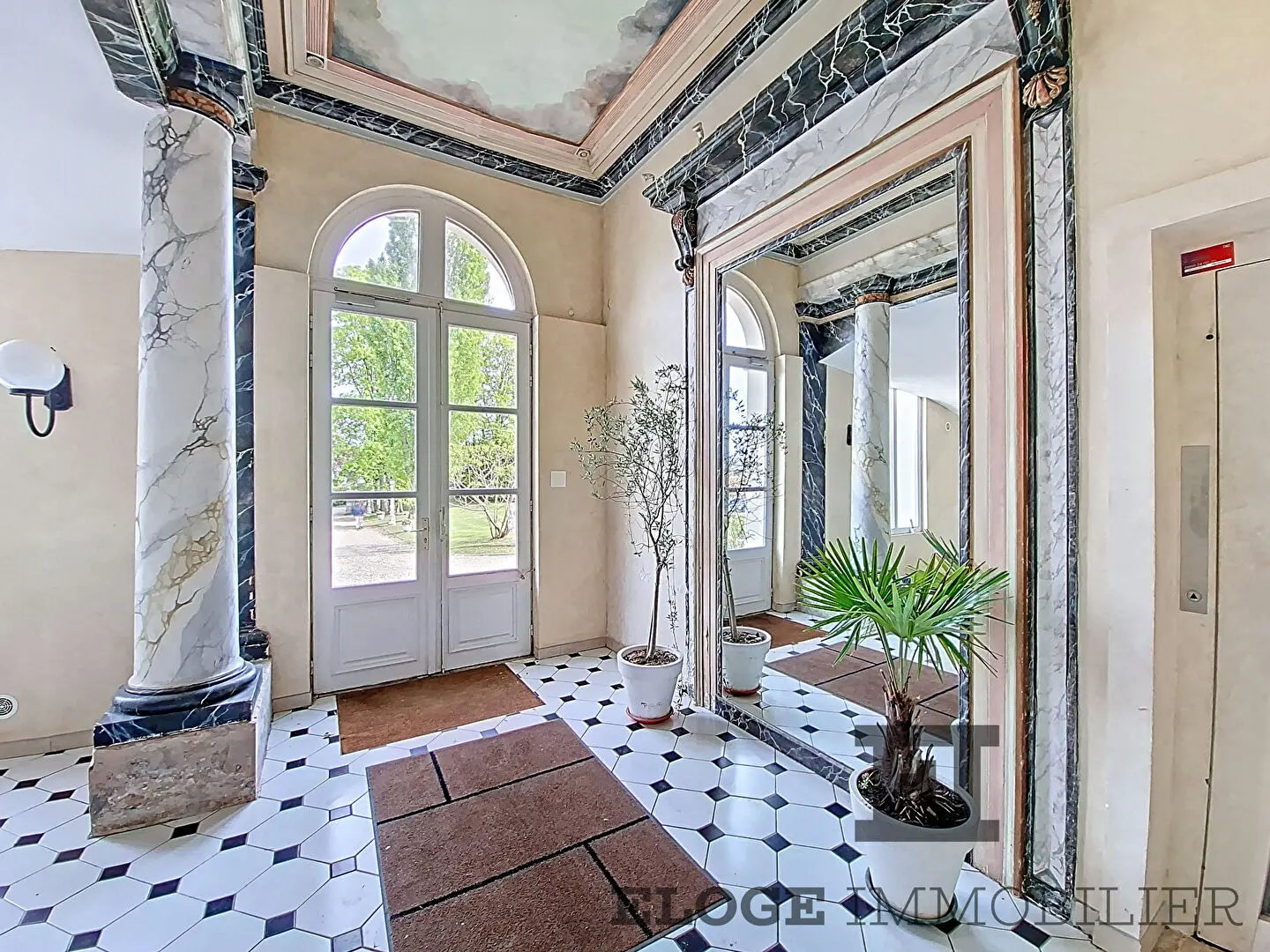 Appartement de Prestige dans une Maison Bourgeoise avec Parc Privé - Gouy