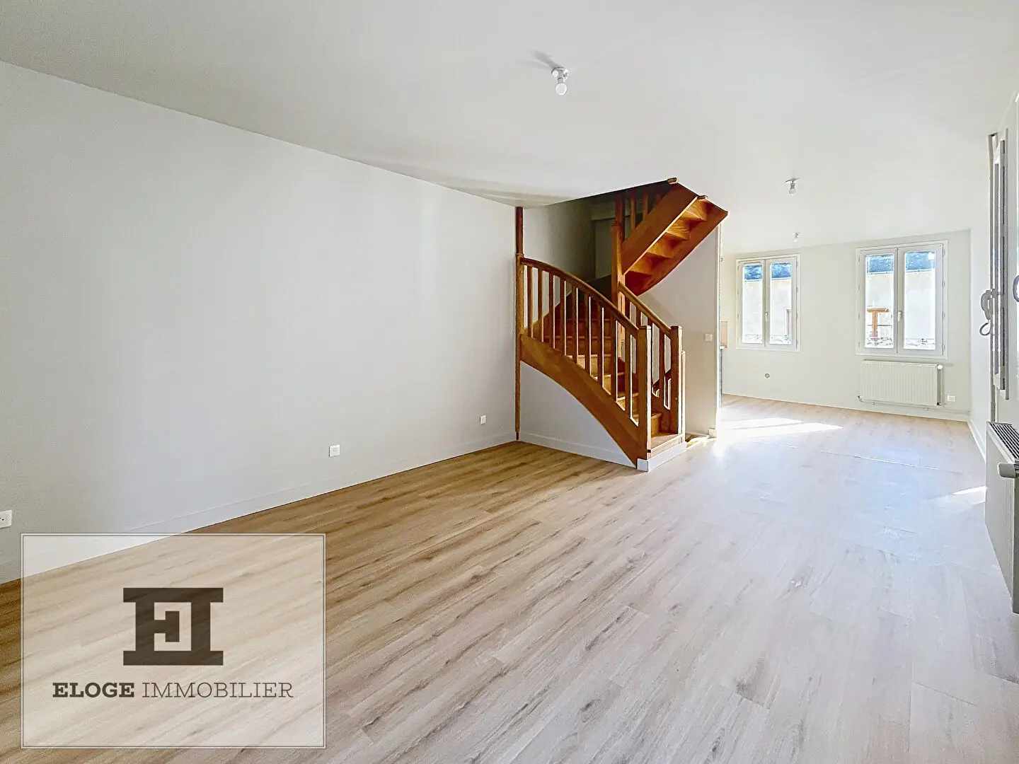 Appartement 4 pièces rénové en duplex de 94m² avec parking - Darnetal - Hypercentre