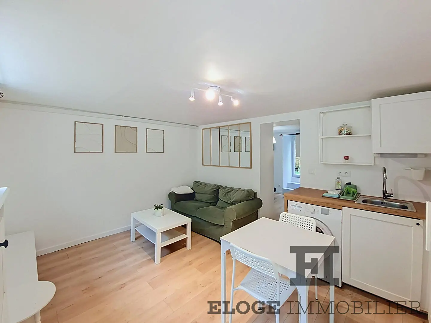 Appartement Trouville Sur Mer  t1bis avec deux courettes