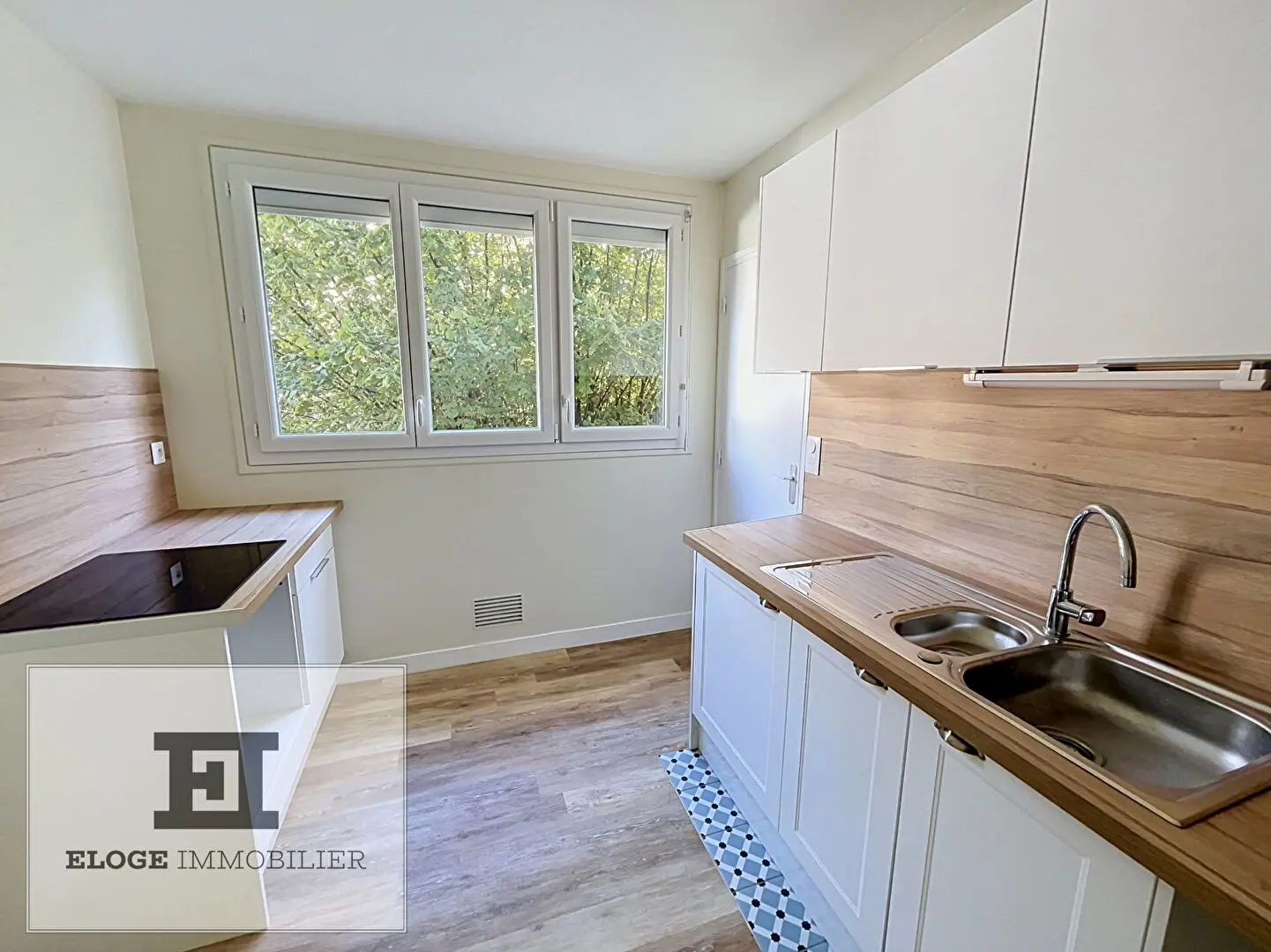 Appartement 4 pièces de 80m² avec balcon et box - Rouen droite - Secteur Préfecture