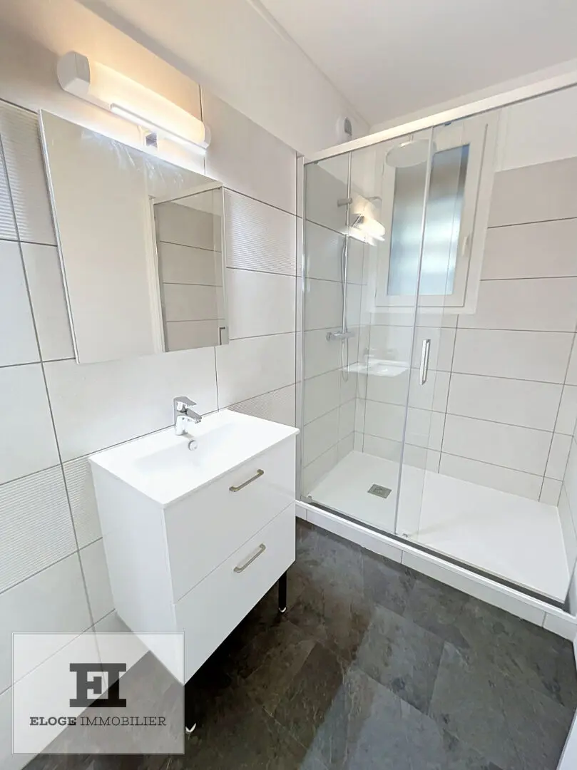 Appartement 4 pièces de 80m² avec balcon et box - Rouen droite - Secteur Préfecture