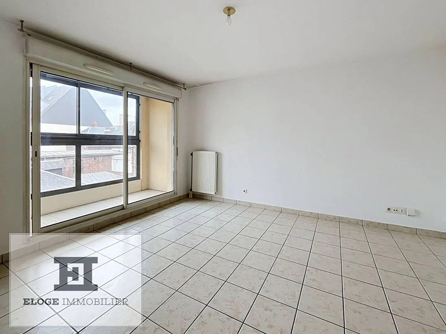 Appartement 2 pièces de 42m² avec Loggia et Parking - Rouen gauche - Secteur Clinique Mathilde