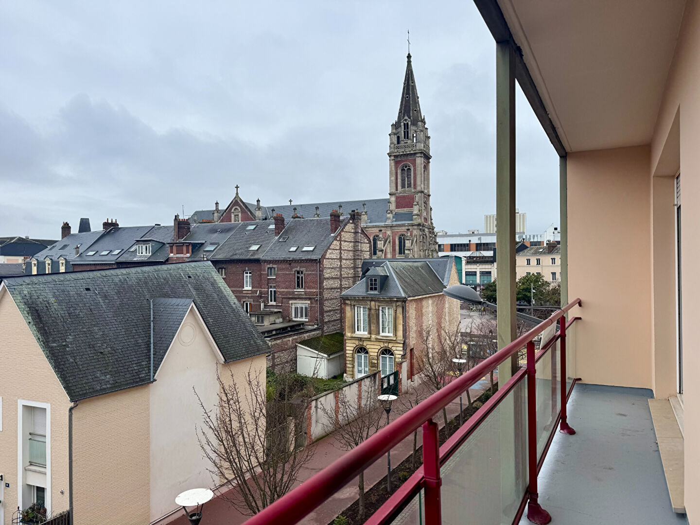 Appartement F4 avec balcon et parking Rouen gauche