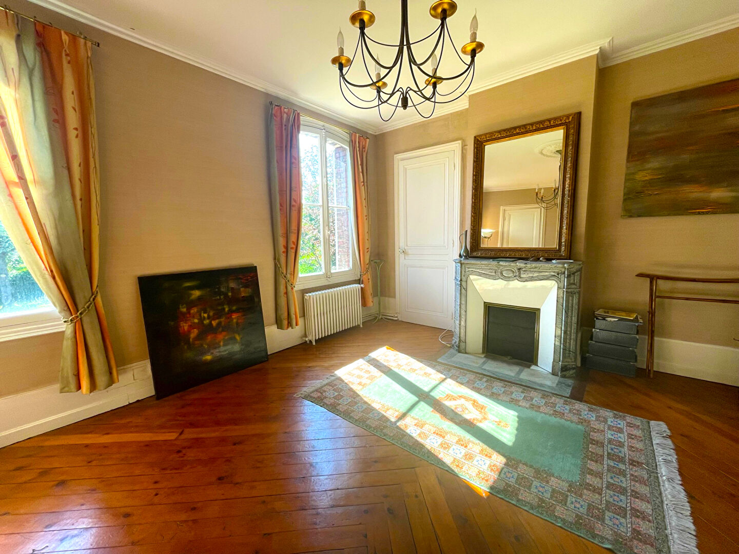 Maison de 12 pièces proche de ROUEN