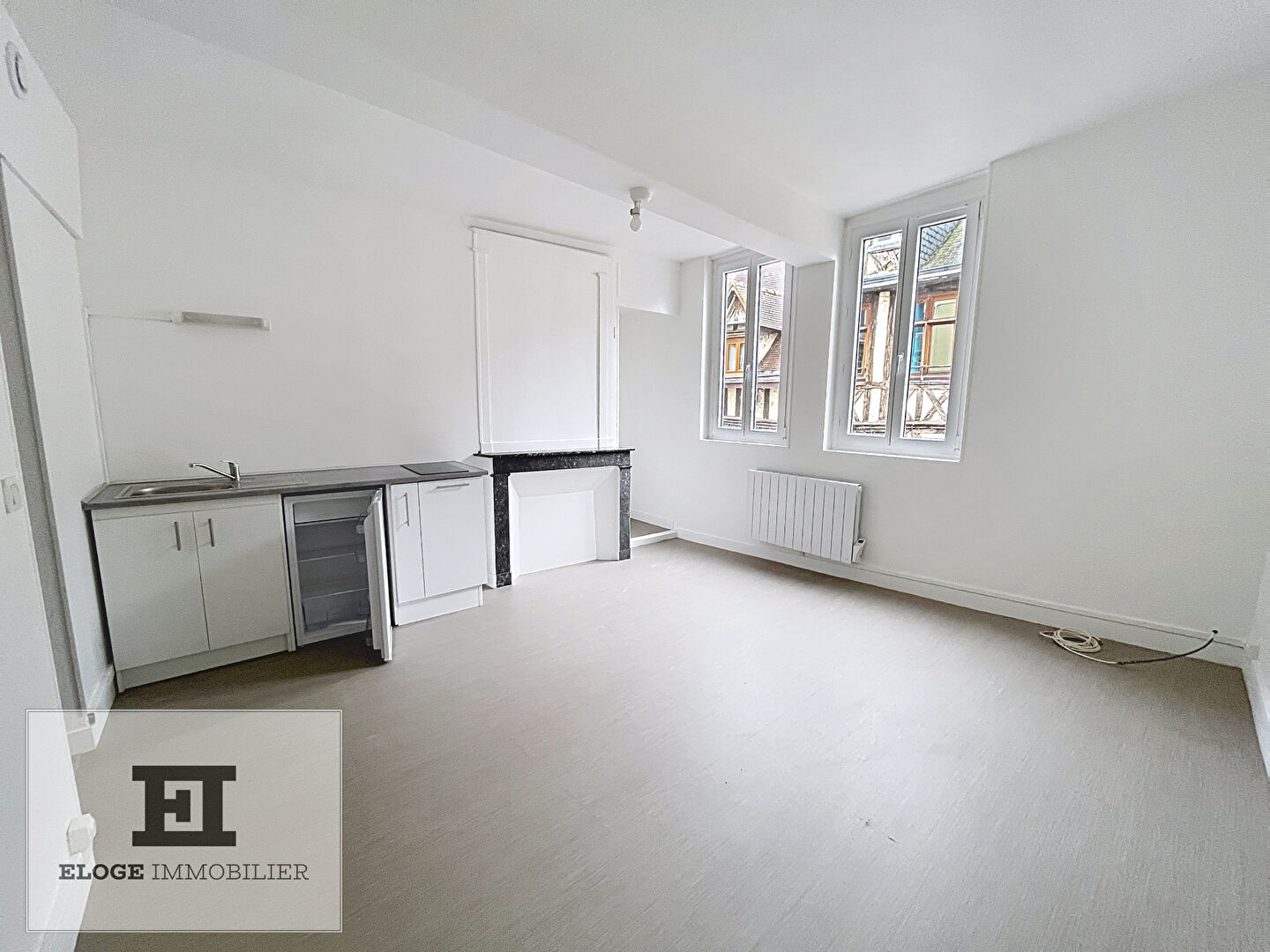 Appartement 1 pièce de 24m² entièrement rénové - Rouen droite - Secteur Beauvoisine / Hypercentre