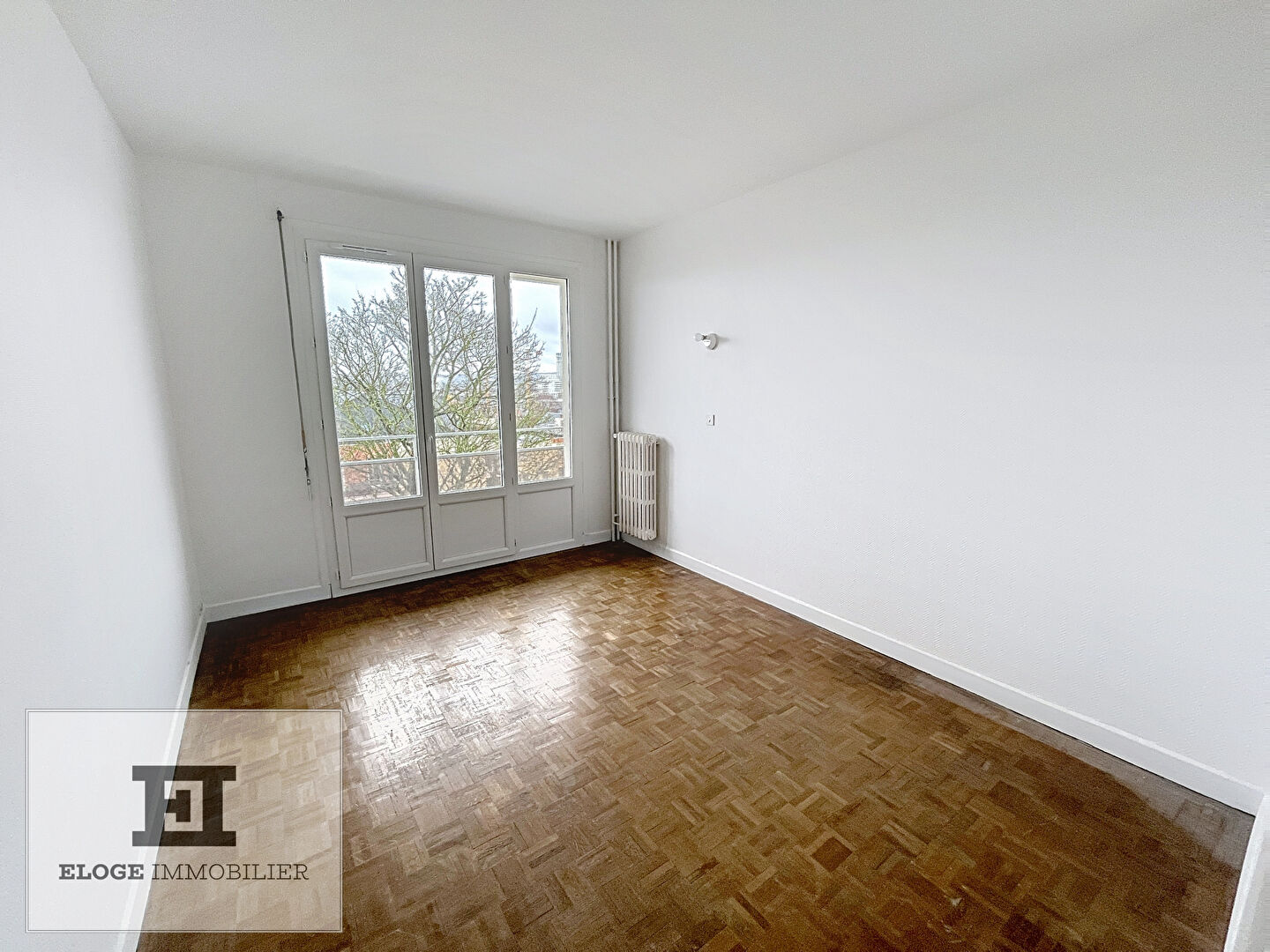 Appartement 4 pièces de 92m2 avec 3 chambres - Rouen Droite - Secteur Préfecture