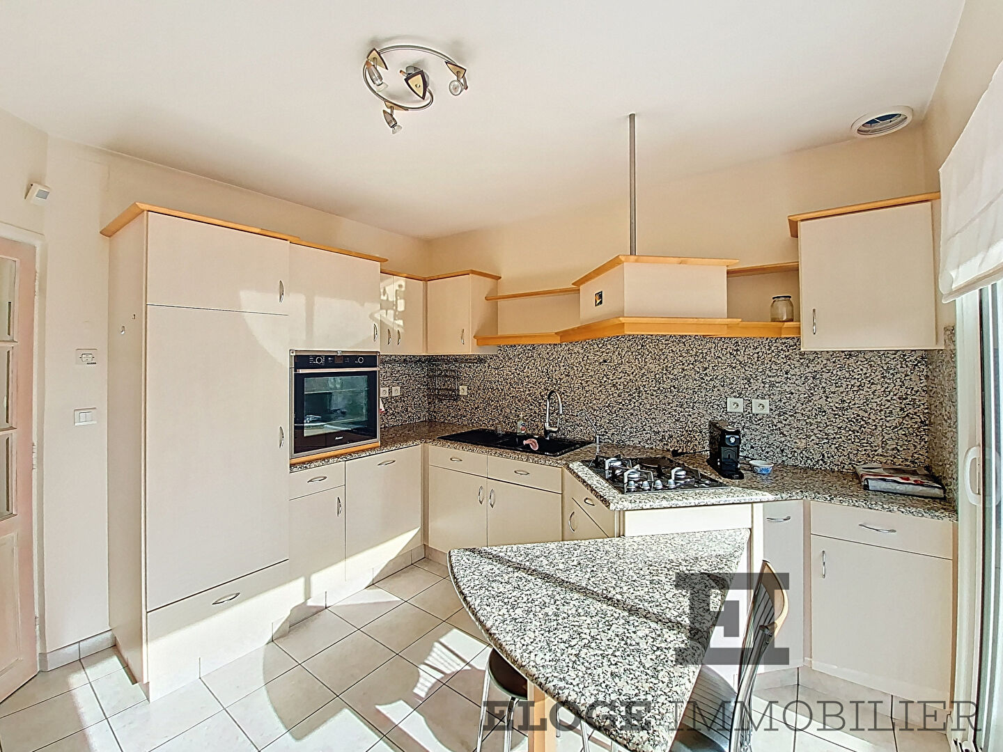 Maison contemporaine à Montville 191 m2