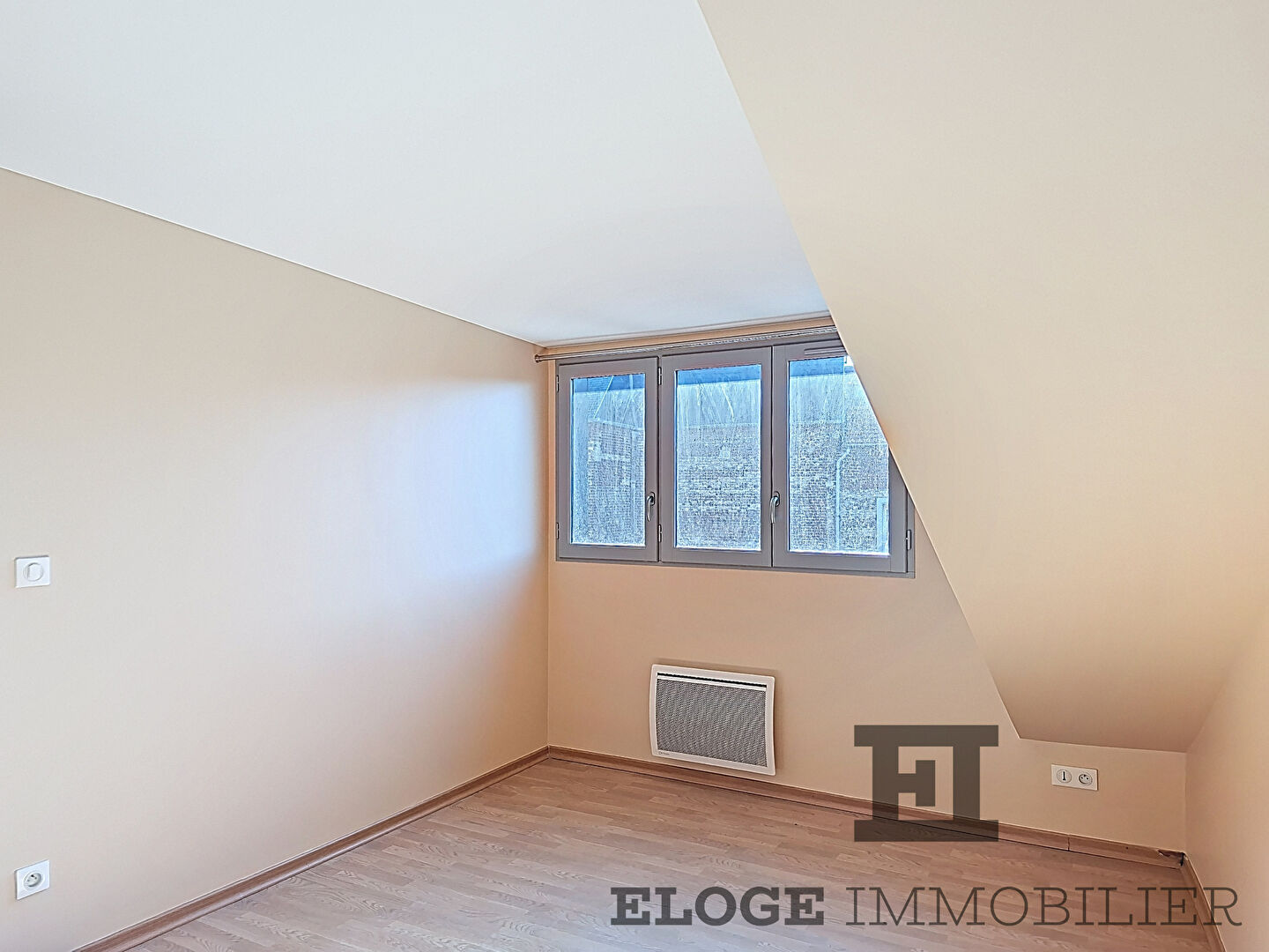 Immeuble port de Dieppe 5 appartements 328 m2