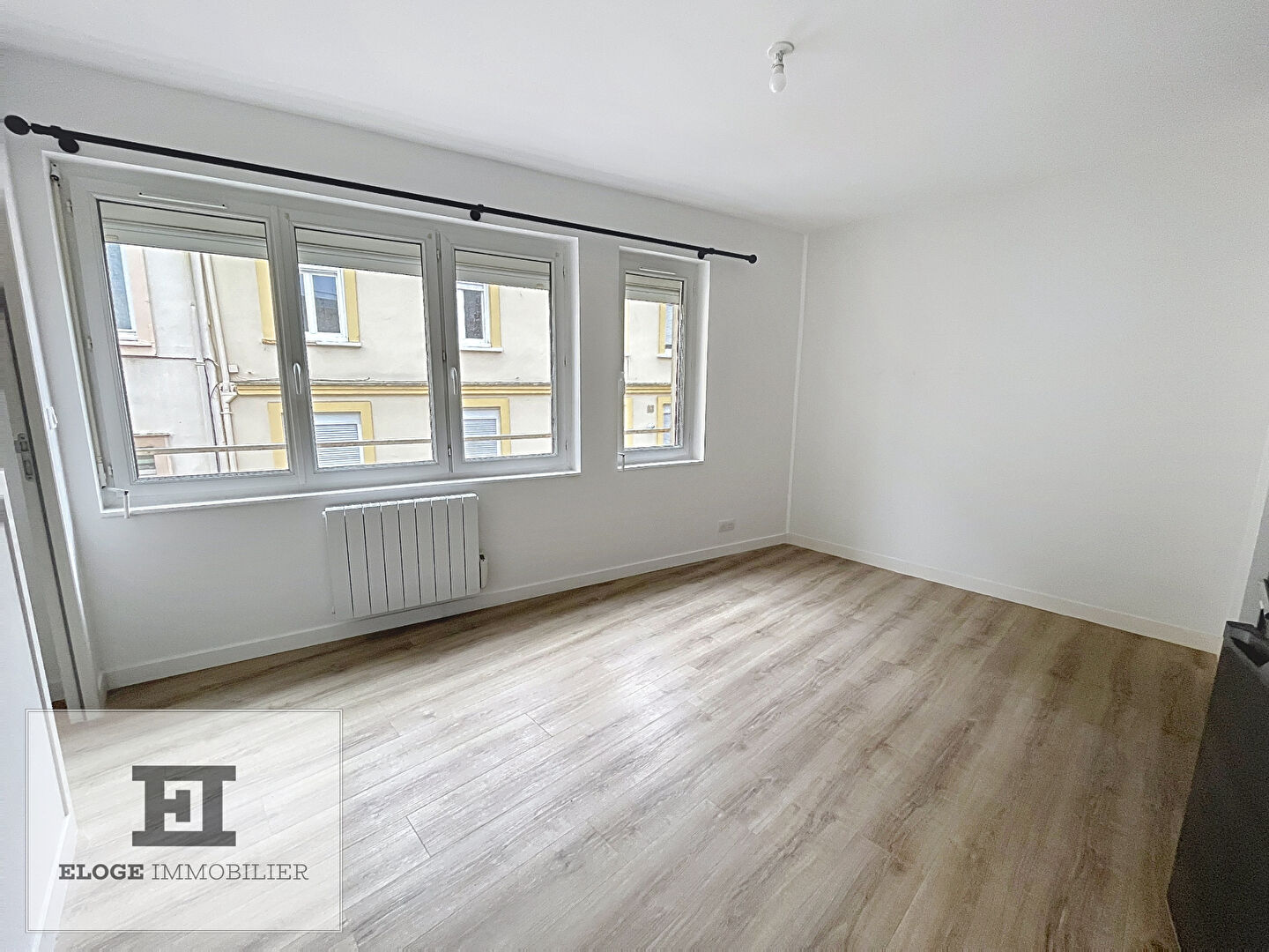 Appartement 2 pièces de 32m²  entièrement rénové - Rouen droite - Secteur Square Verdrel