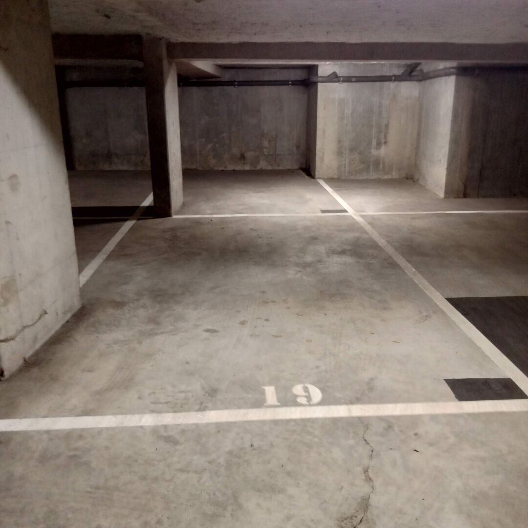 À vendre ? Parking en enfilade sécurisé de Rouen
