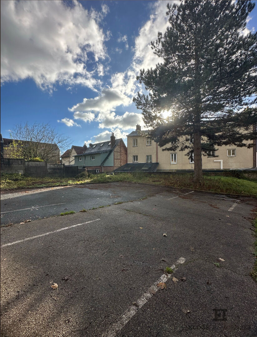 À VENDRE - Terrain à bâtir 217 m² - Secteur calme