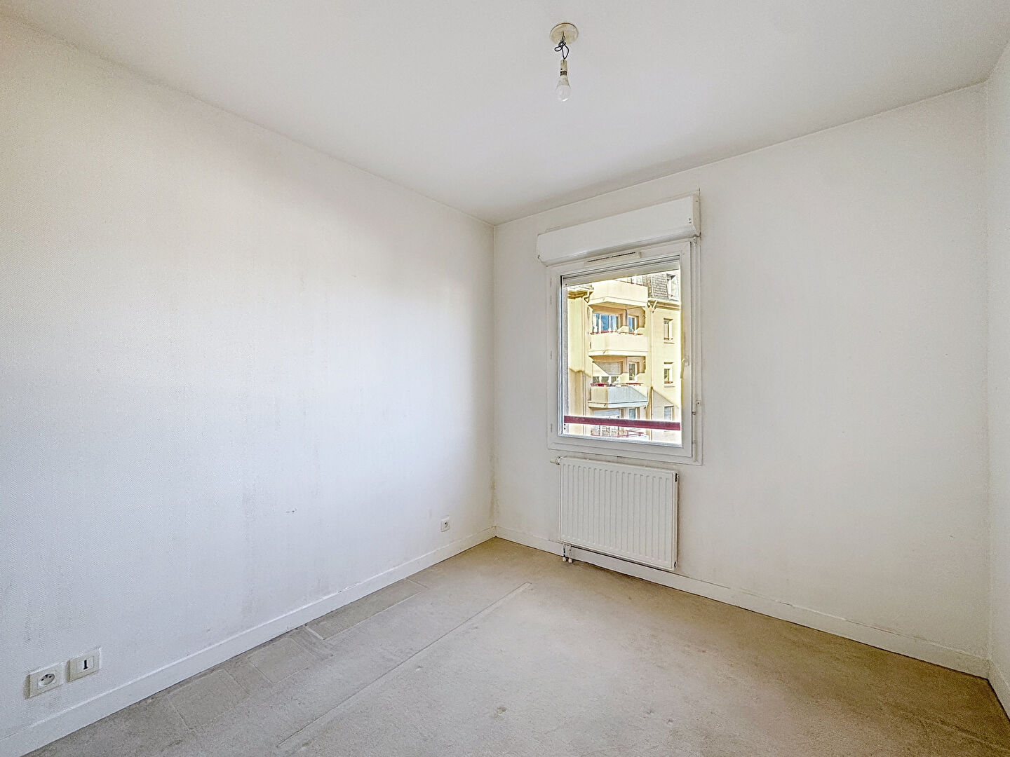 ST SEVER - INVESTISSEMENT - T2 + PARKING