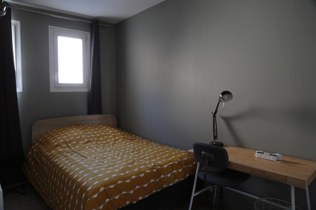 Appartement meublé de 97m² en colocation pour 5 personnes  - Rouen droite - Place de la Pucelle