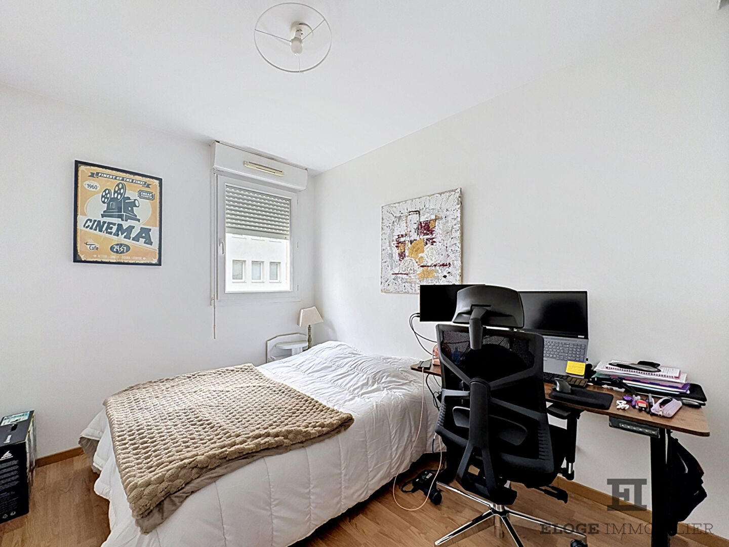 Appartement T3 idéalement situé à proximité immédiate de la faculté de droit.