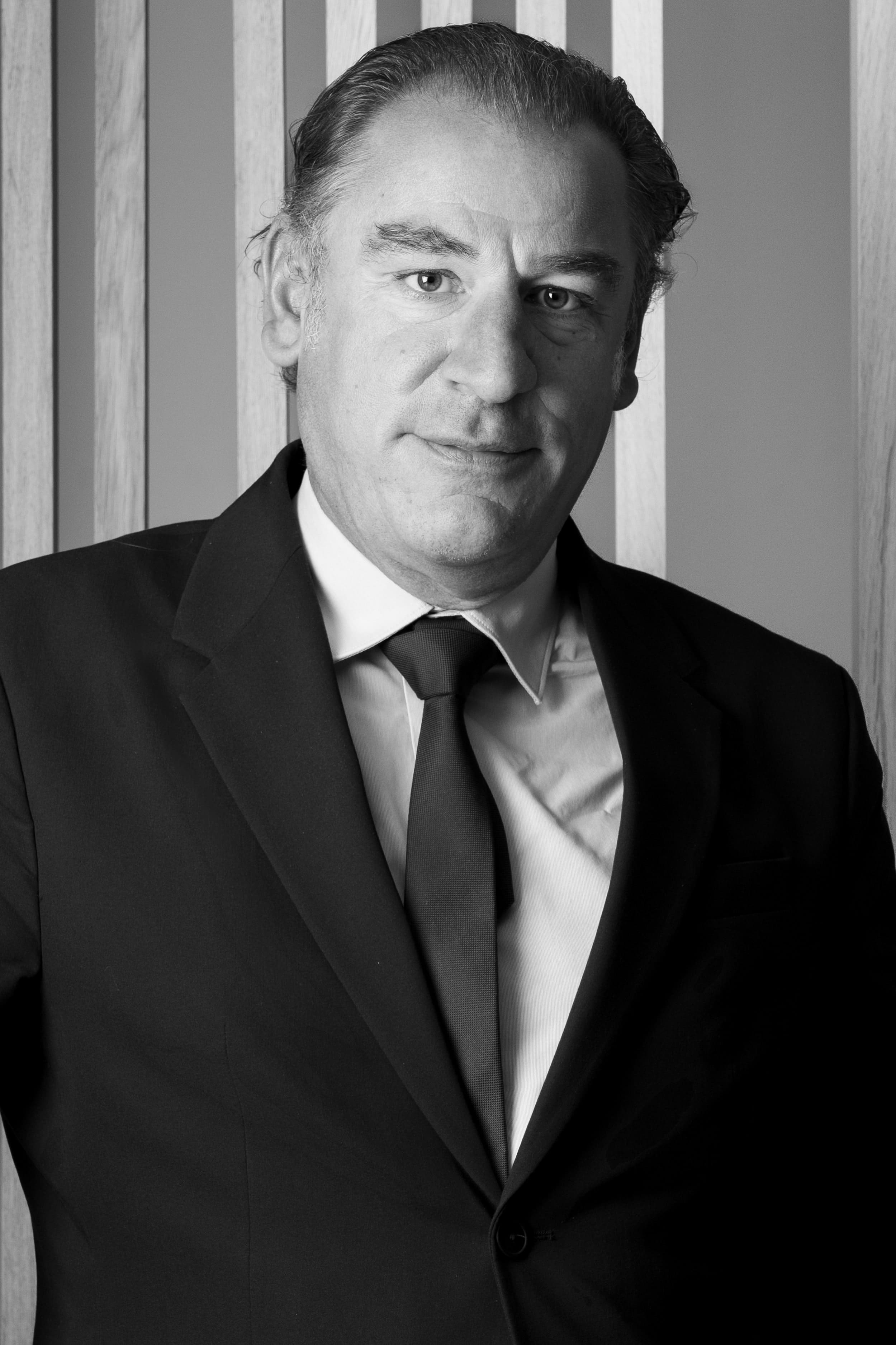Bertrand DESBUISSONS